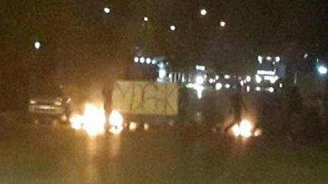 PKK İzmir’de yol kapattı