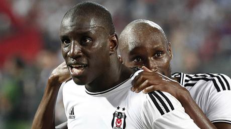 Demba Ba dönüyor!