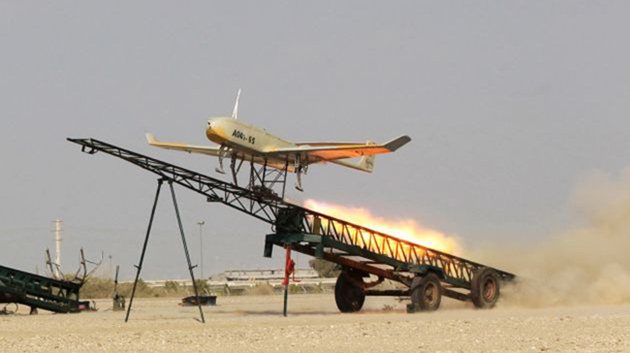 İran hedefe dalış yapan bomba denedi!