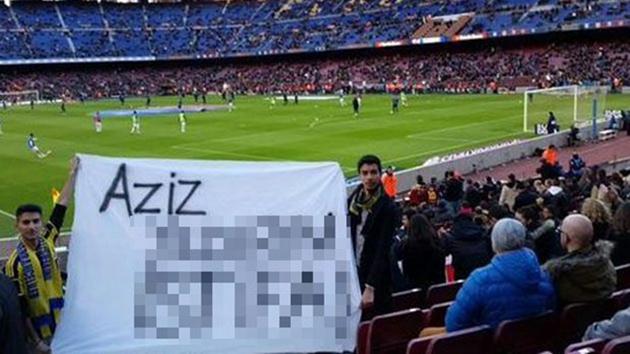 Nou Camp’ta Aziz Yıldırım’a şok pankart