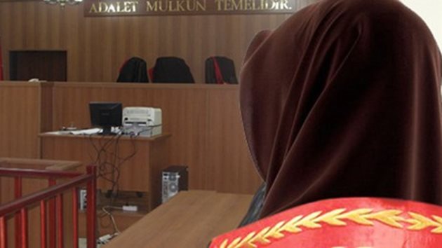 HSYK’dan başörtüsü kararı