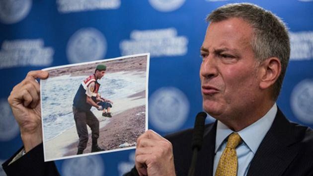 aylan kurdi-Bill de Blasio-abd