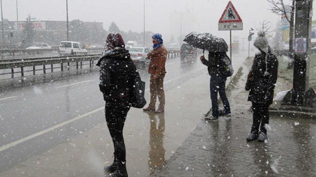 İstanbul’da kar yağışı başladı