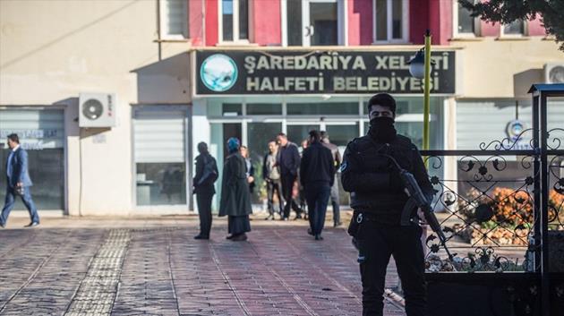 Halfeti Belediye Başkanı gözaltına alındı
